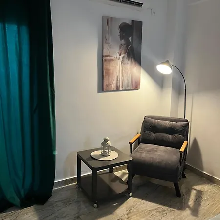 Mila Deluxe Appartement Peraía Buitenkant foto